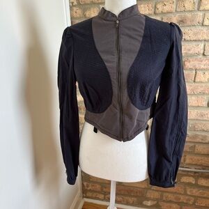 Form fitting blazer like jacket